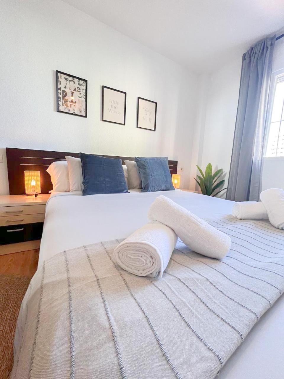 Large & Cozy Centrally Apartment Torremolinos Luaran gambar